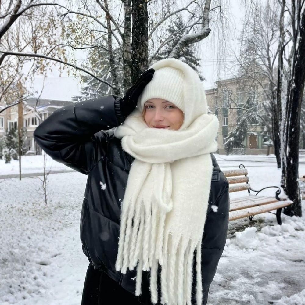 Tassel Scarf