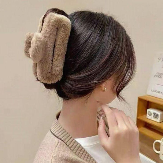 Stylish Winter Hair Clip