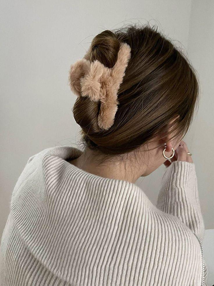 Stylish Winter Hair Clip