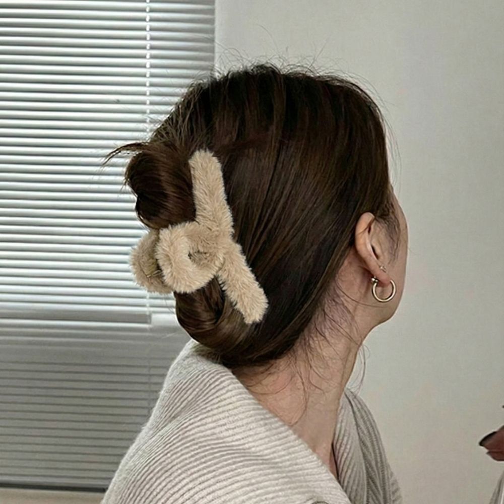 Stylish Winter Hair Clip