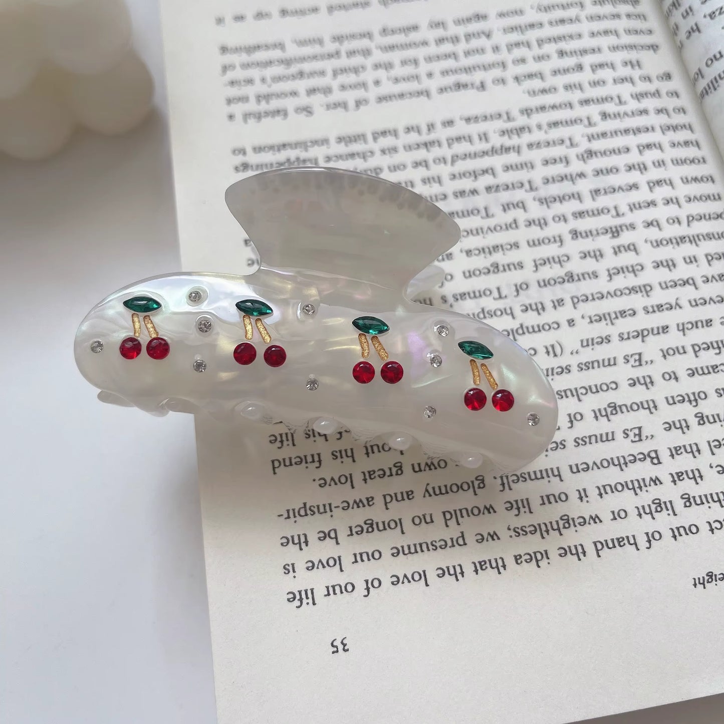 Sweet Cherry Clip